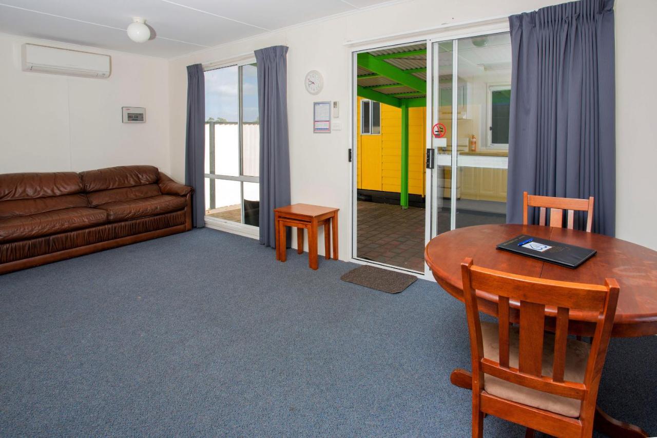 Big4 Traralgon Park Lane Holiday Park Exterior foto